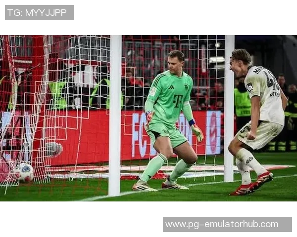 拜仁狂胜巴萨5-1引发争议判罚全场沸腾友谊赛精彩瞬间回顾