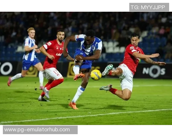 欧联杯激战波尔图与里昂战成平局帽子戏法点燃全场激情