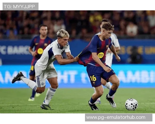 欧联杯惊天冷门巴萨逆袭曼城3-0补时进球点燃全场激情