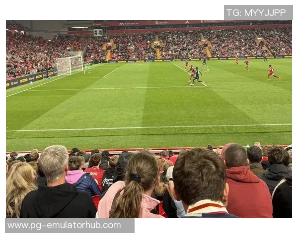 中超赛场惊现冷门尤文图斯大胜利物浦引发全场热议